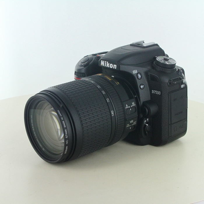 yÁz(jR) Nikon D7500 18-140VR YLcg