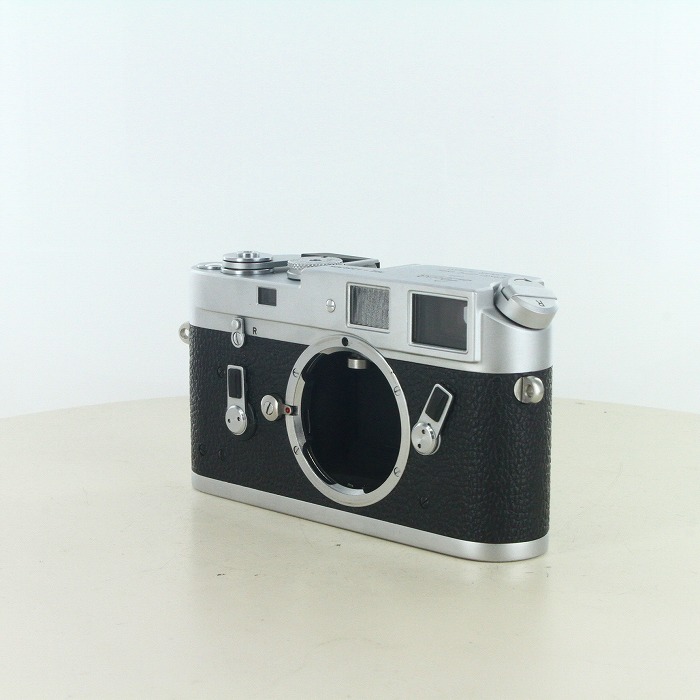 yÁz(CJ) Leica M4