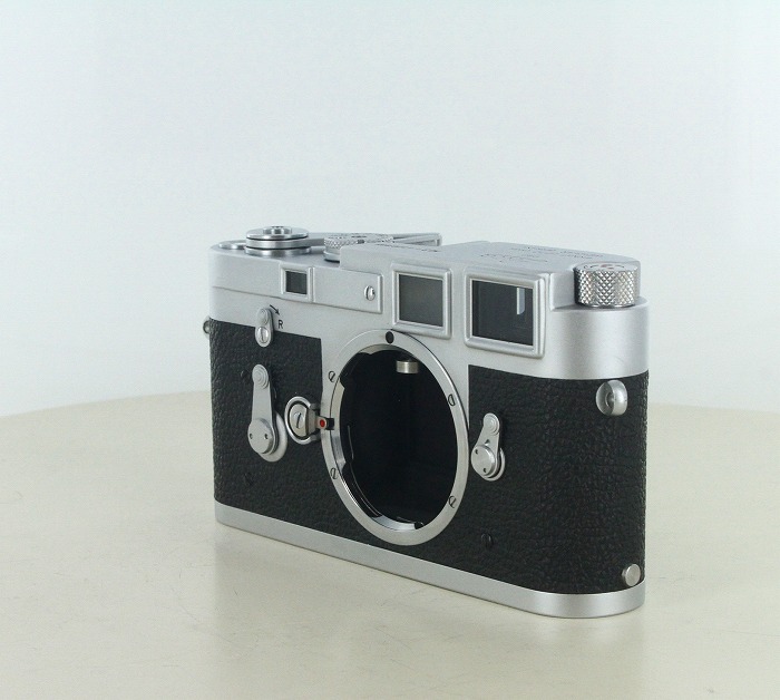 yÁz(CJ) Leica M3 SS