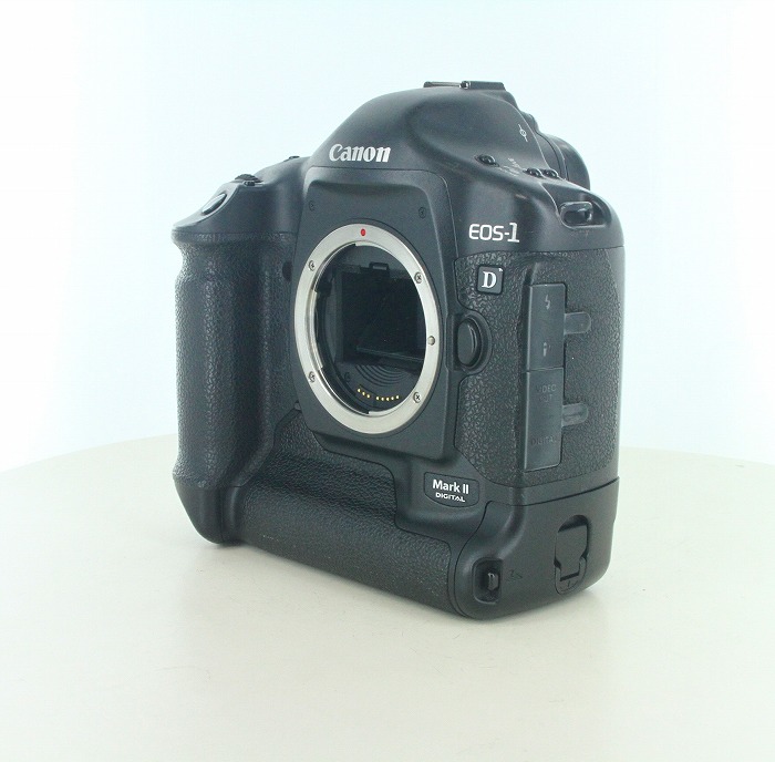 yÁz(Lm) Canon EOS-1D MARK2 {fC
