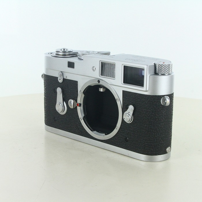 yÁz(CJ) Leica M2