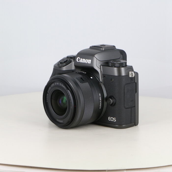 yÁz(Lm) Canon EOS M5/EF-M15-45 IS STM Lcg