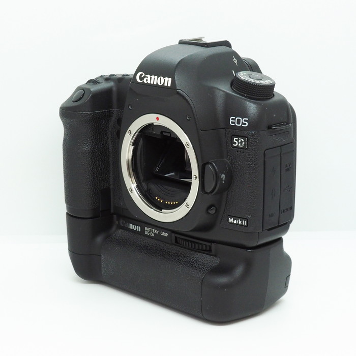 yÁz(Lm) Canon EOS 5D MARK2 +BG-E6