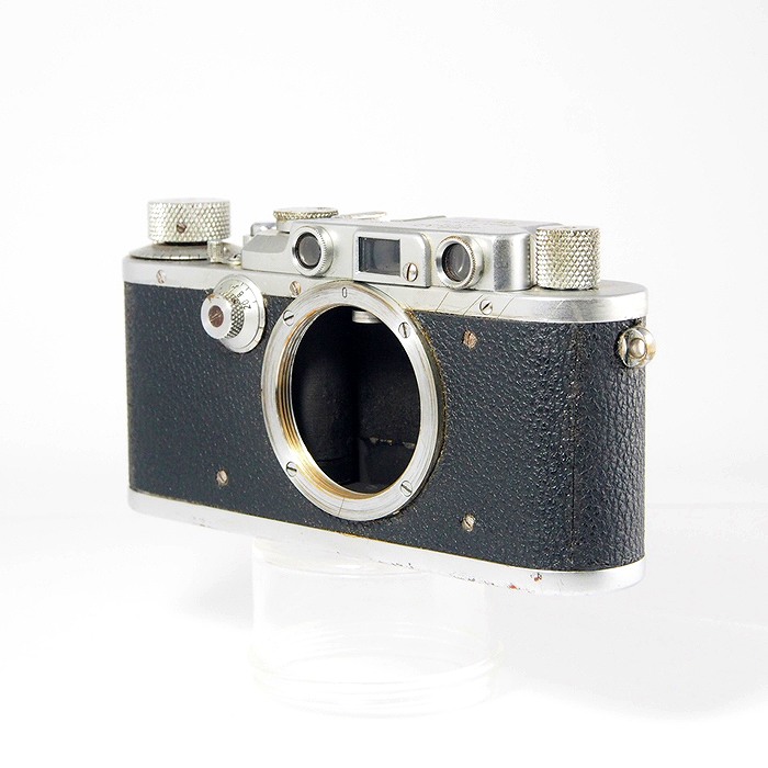yÁz(CJ) Leica IIIa {fB