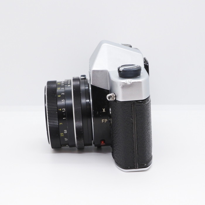 yÁz([C) Rollei Rolleiflex SL35 +HFT Planar 50/1.4