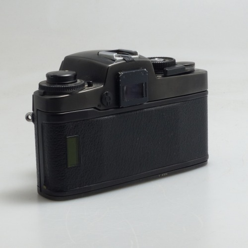 yÁz(CJ) Leica R4