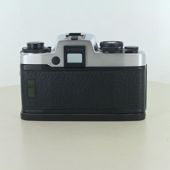 yÁz(CJ) Leica R4 Vo[