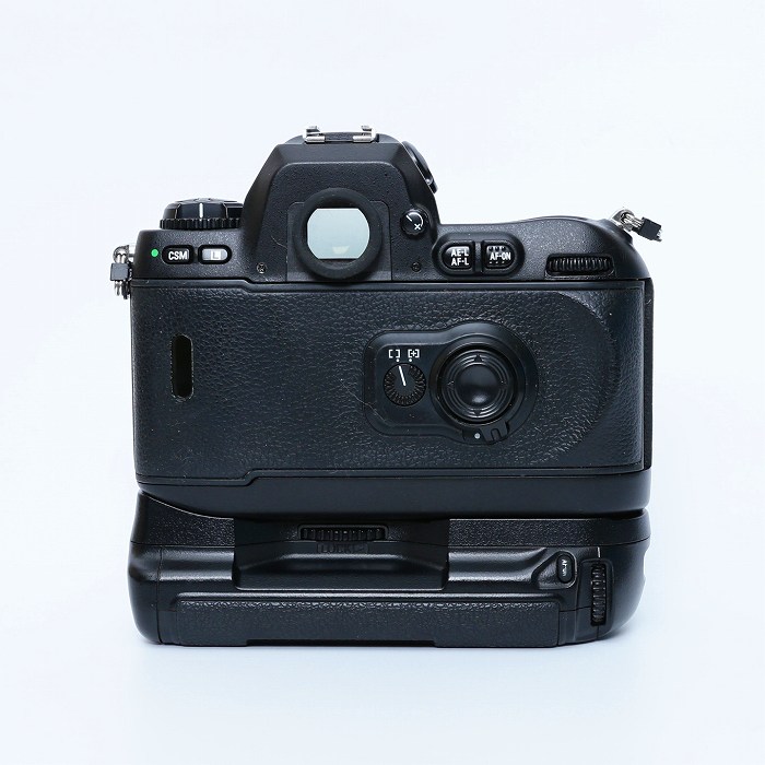 yÁz(jR) Nikon F100+MB-15