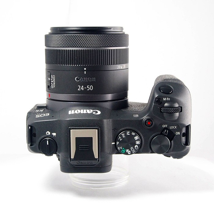 yÁz(Lm) Canon EOS R8 RF24-50 IS STM YKIT