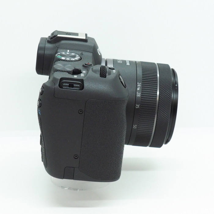 yÁz(Lm) Canon EOS R8 RF24-50 IS STM YLbg