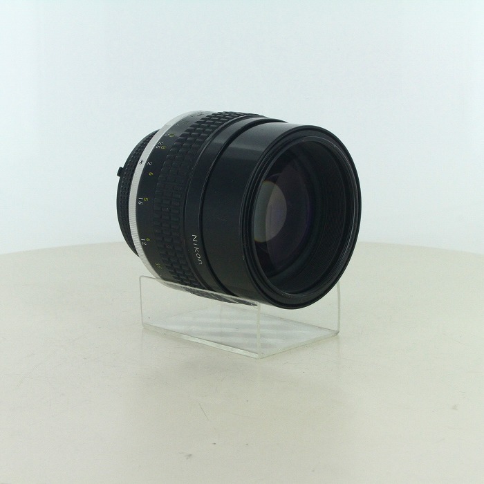 yÁz(jR) Nikon AI 105/1.8S