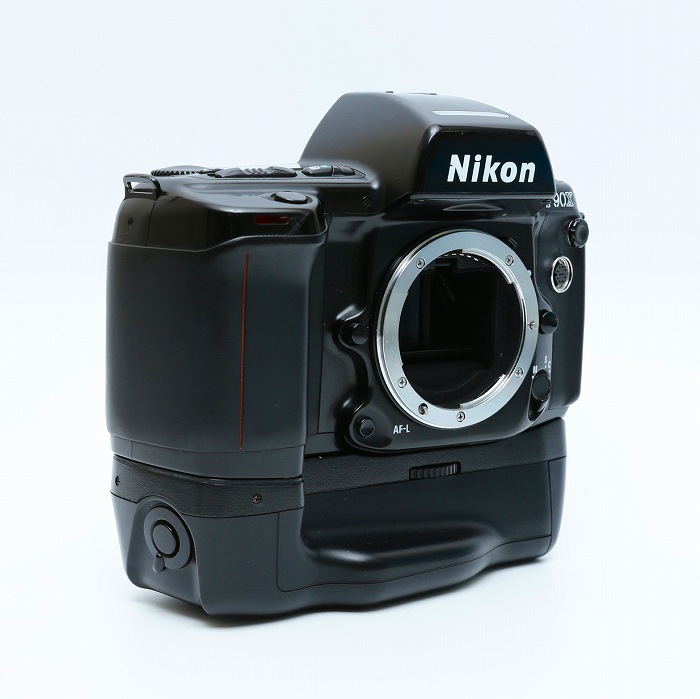 yÁz(jR) Nikon F90x {fB+MB-10