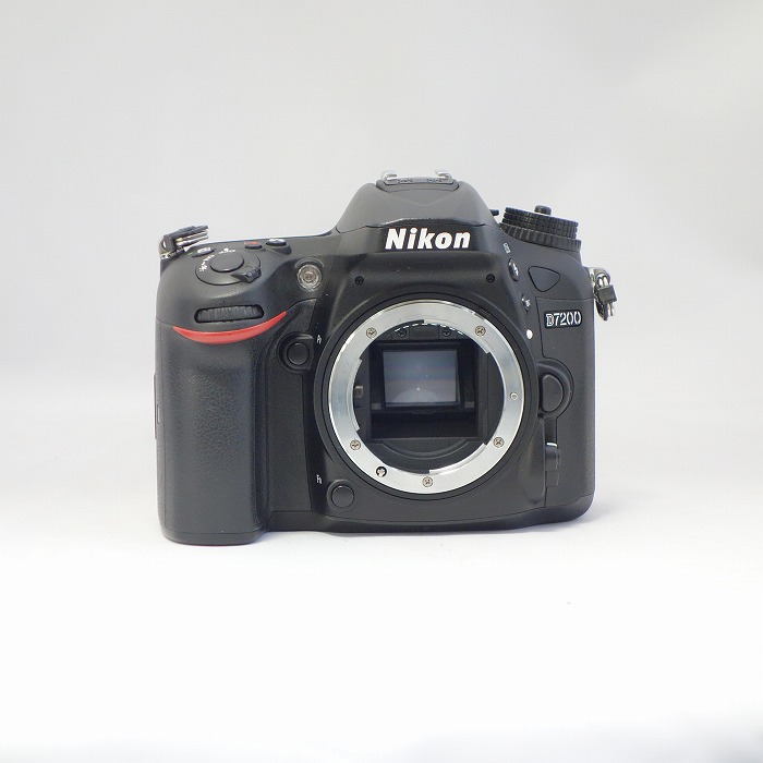 yÁz(jR) Nikon D7200