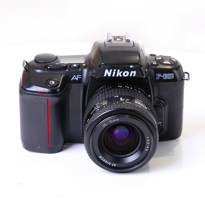 yÁz(jR) Nikon F-601+AF NIKKOR35-70