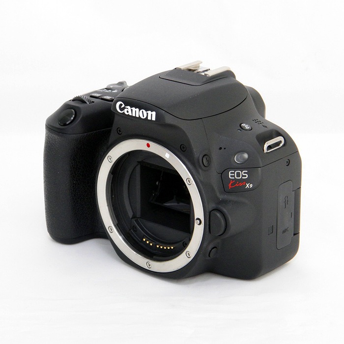 yÁz(Lm) Canon EOS KISS X9 {fC ucN