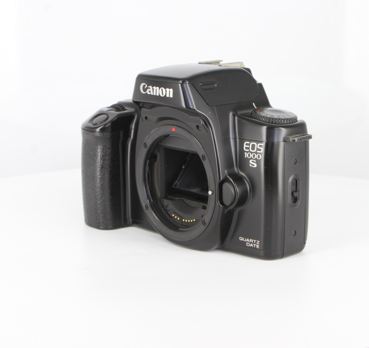 yÁz(Lm) Canon EOS 1000S