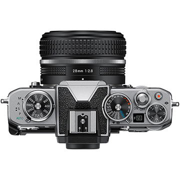 yViz(jR) Nikon Z fc 28mm f/2.8 Special Edition Lbg