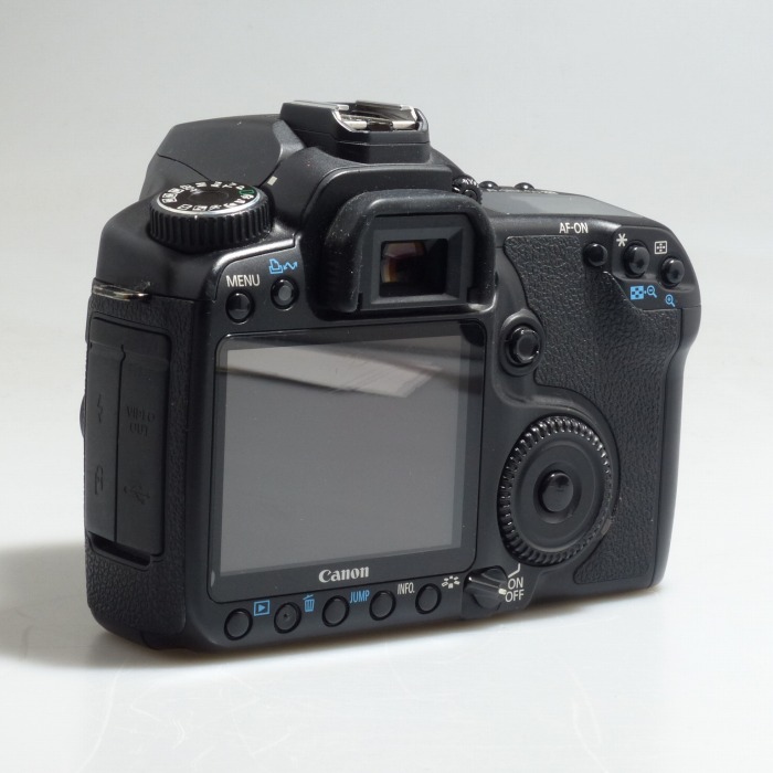 yÁz(Lm) Canon EOS 40D {fC