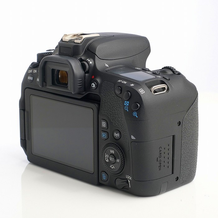 yÁz(Lm) Canon EOS 9000D {fC