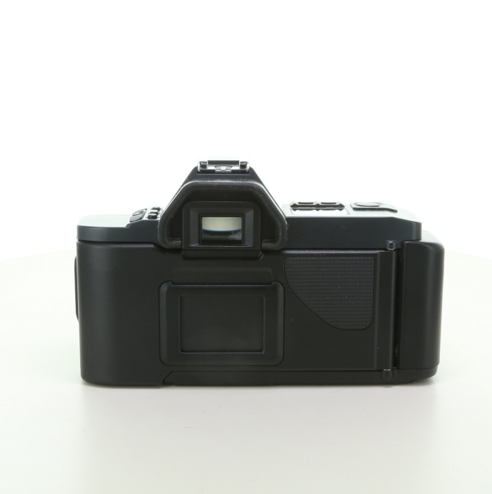 yÁz(Lm) Canon T70 + NFD35-70/4