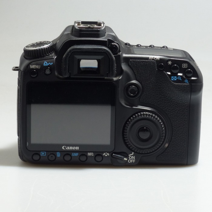 yÁz(Lm) Canon EOS 40D {fC
