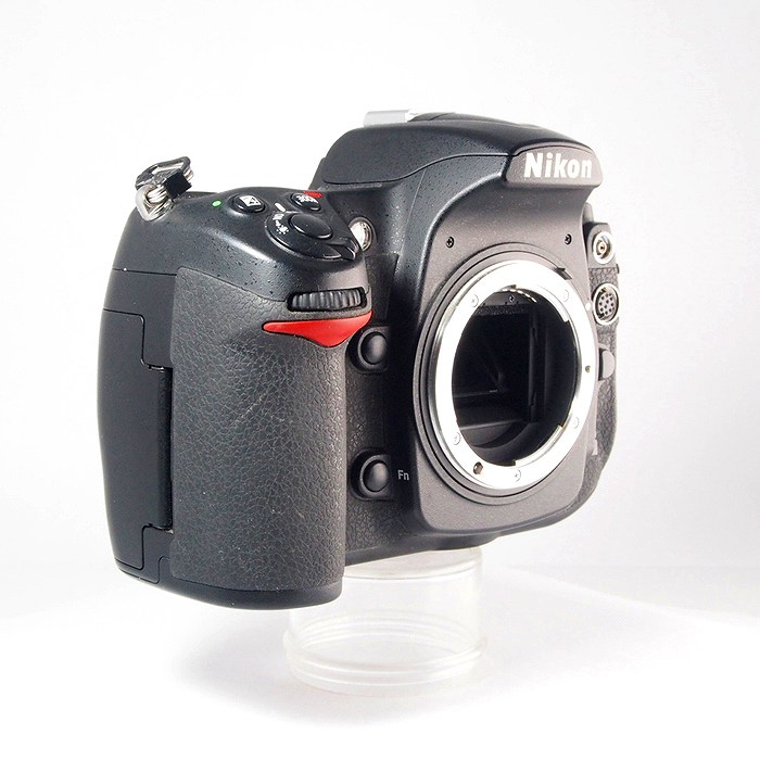 yÁz(jR) Nikon D300