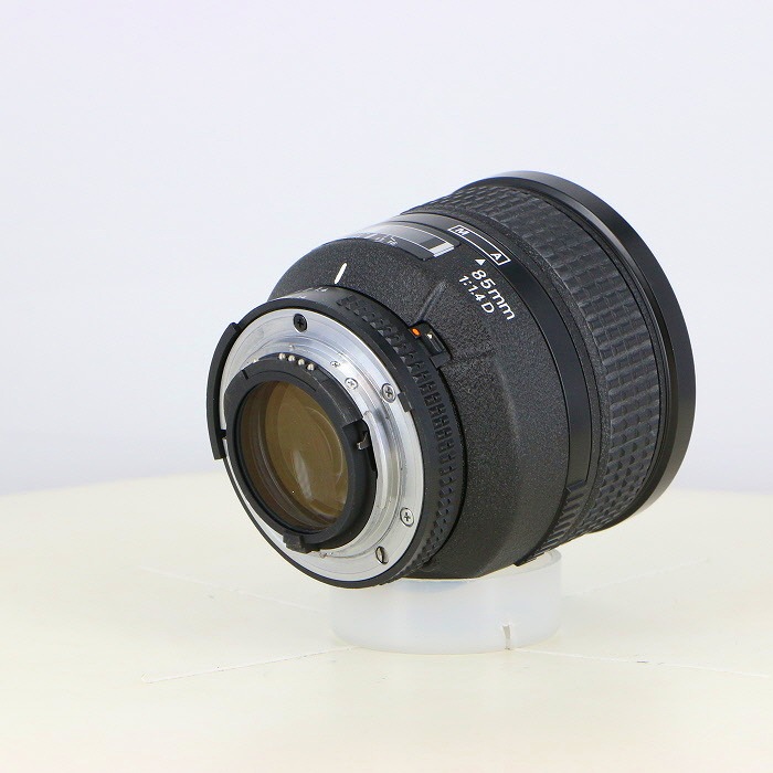 yÁz(jR) Nikon AF 85/1.4D IF