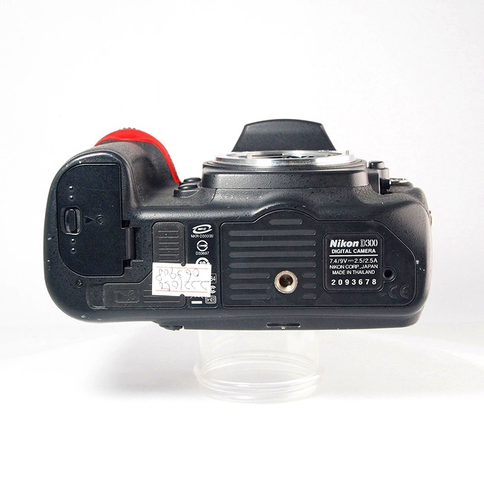 yÁz(jR) Nikon D300