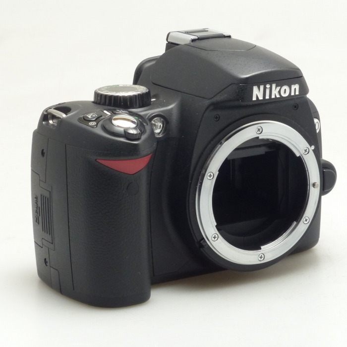 yÁz(jR) Nikon D60