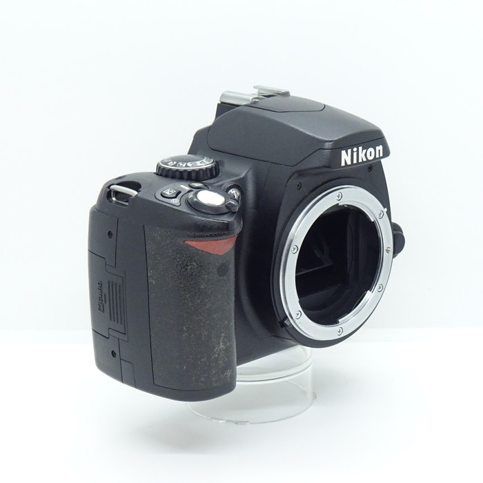 yÁz(jR) Nikon D40 ucN
