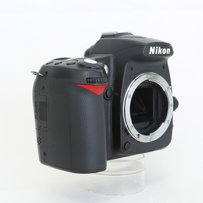 yÁz(jR) Nikon D90 {fC
