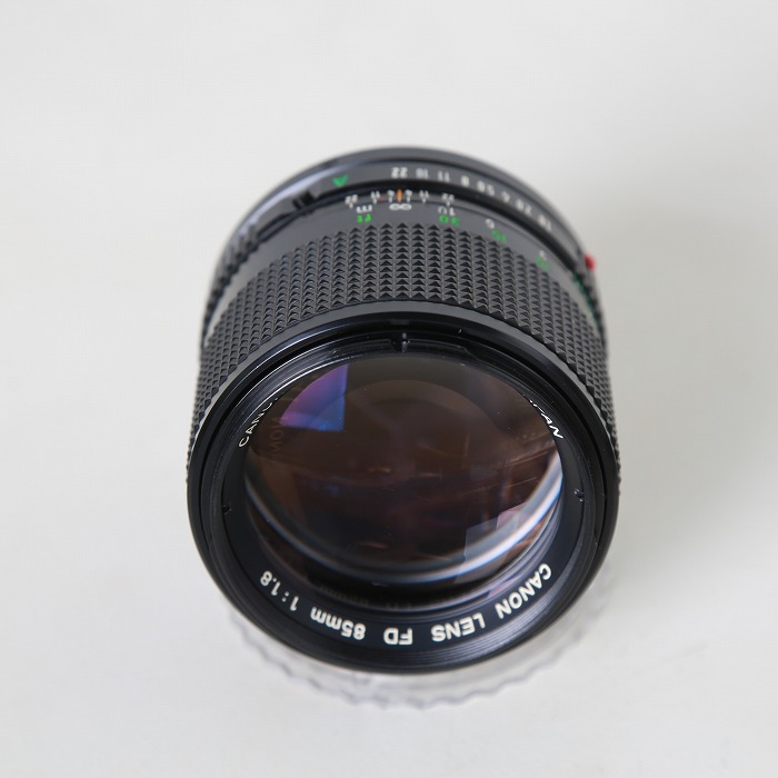 yÁz(Lm) Canon NFD 85/1.8
