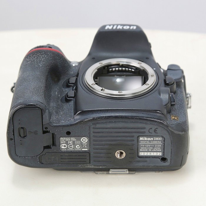 yÁz(jR) Nikon D800 {fC