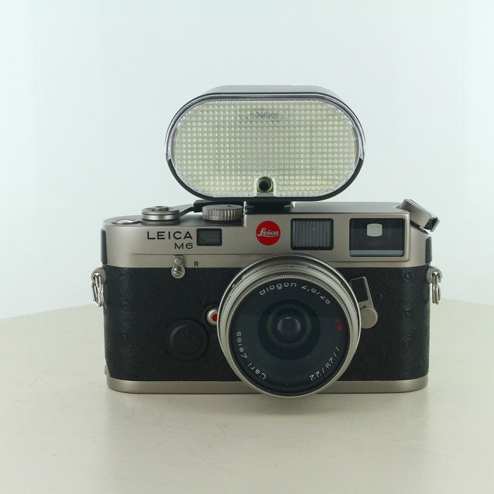 yÁz(CJ) Leica M6 `^ + rIS 28/2.8(L}Eg) + bcXg{