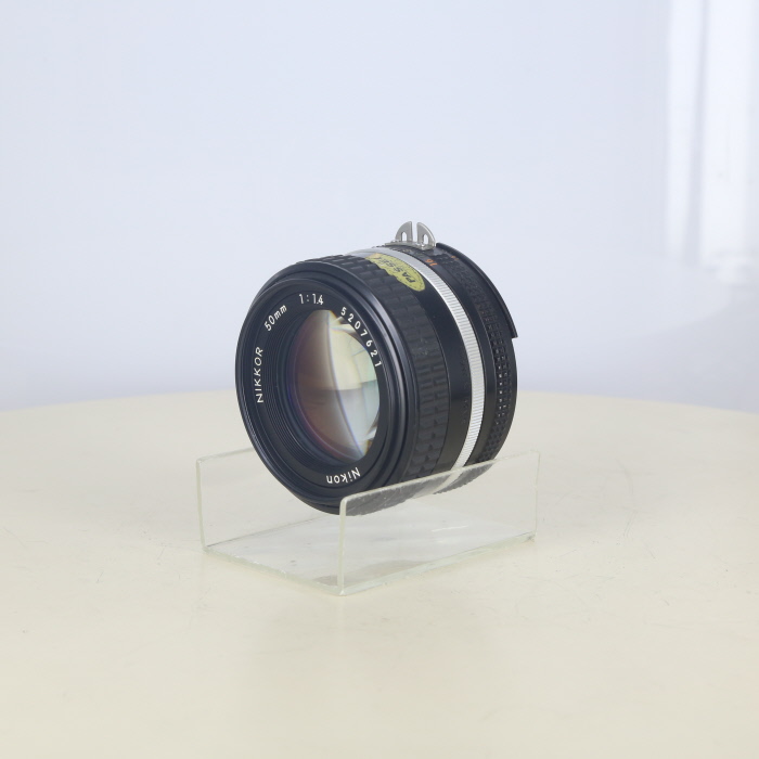 【中古】(ニコン) Nikon AI-S 50/1.4
