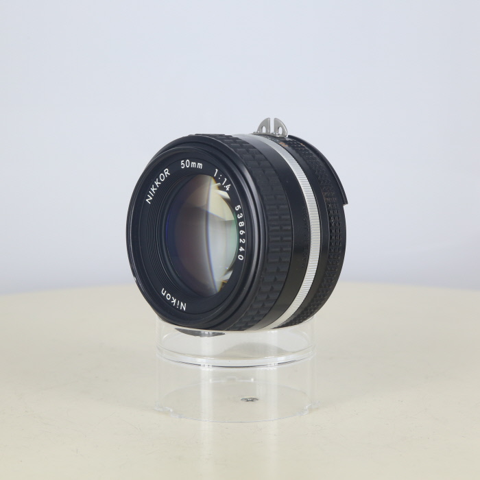 yÁz(jR) Nikon Ai-s 50/1.4