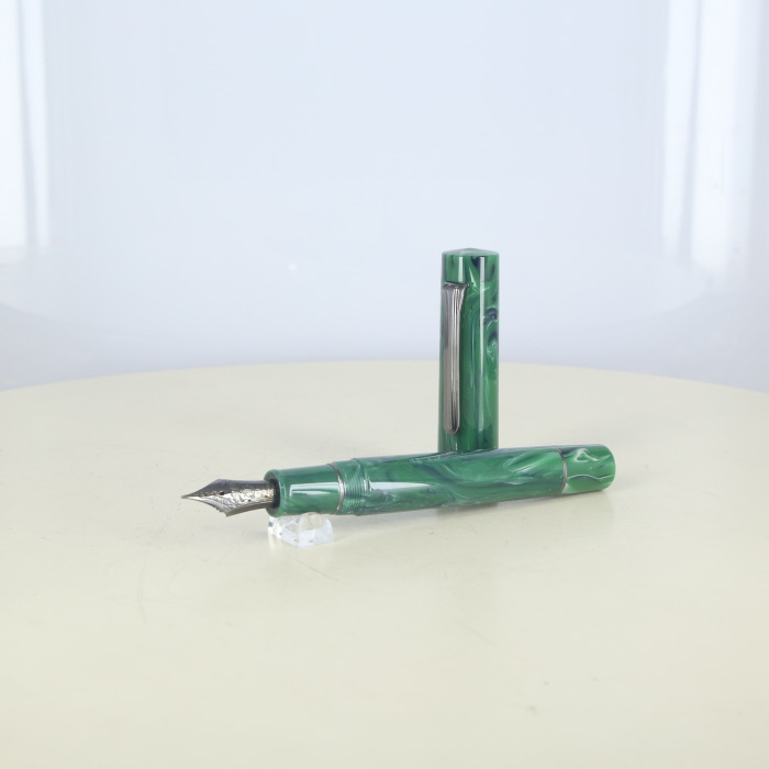 【中古】(セーラー) sailor ルミナスシャドー GloveGreen