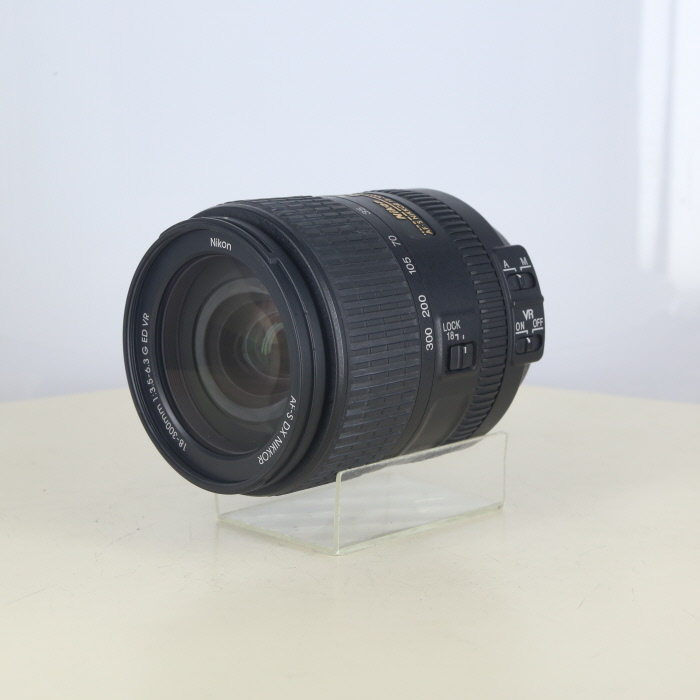 【中古】(ニコン) Nikon AF-S DX 18-300/3.5-6.3 G ED VR