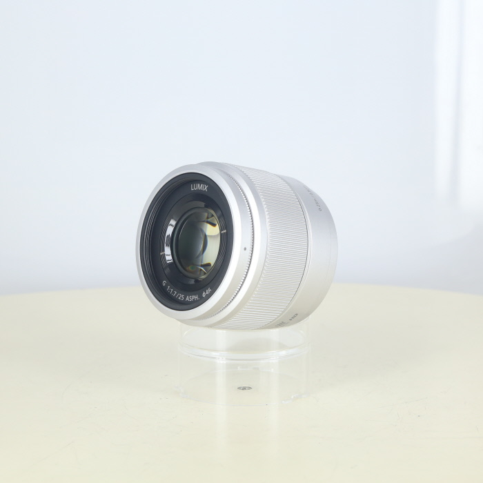 【中古】(パナソニック) Panasonic LUMIX G 25/1.7 ASPH. シルバー (H-H025)