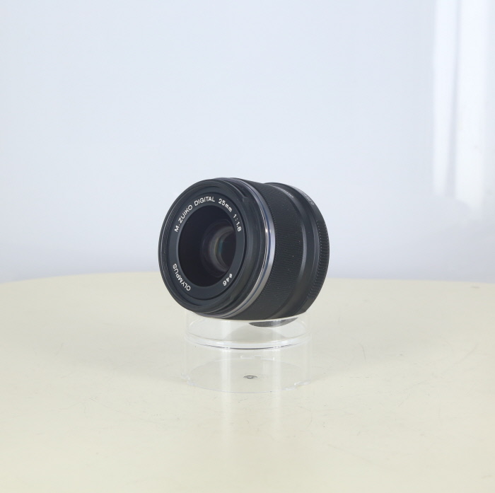 �y���Áz(�I�����p�X) OLYMPUS M.ZUIKO DIGITAL 25/1.8 BK