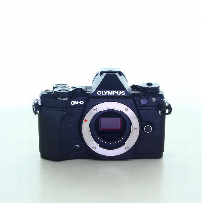 【中古】(オリンパス) OLYMPUS OM-D E-M5 II BLACK