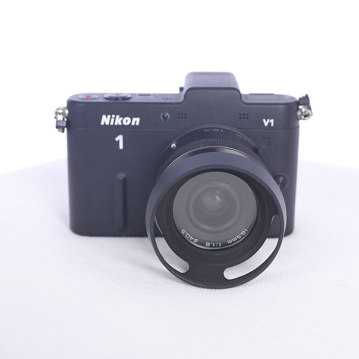 yÁz(jR) Nikon jR1 V1+18.5/1.8