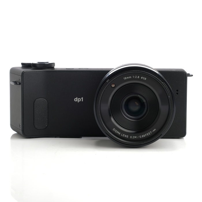 【中古】(シグマ) SIGMA DP1 QUATTRO LCDビユーフアインダーキツト