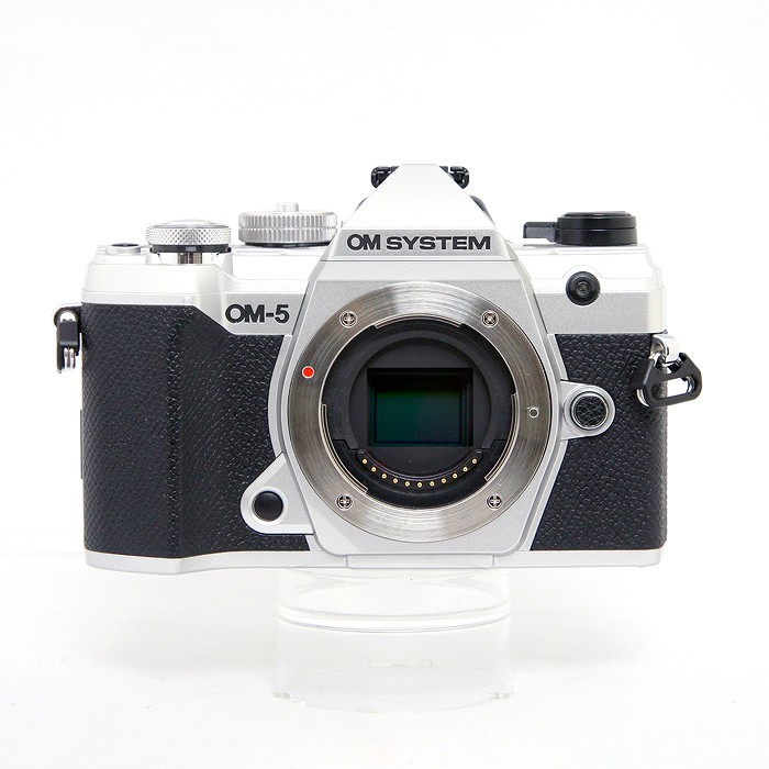 【中古】(オーエムシステム) OM SYSTEM OM SYSTEM OM-5 ボデイ シルバー