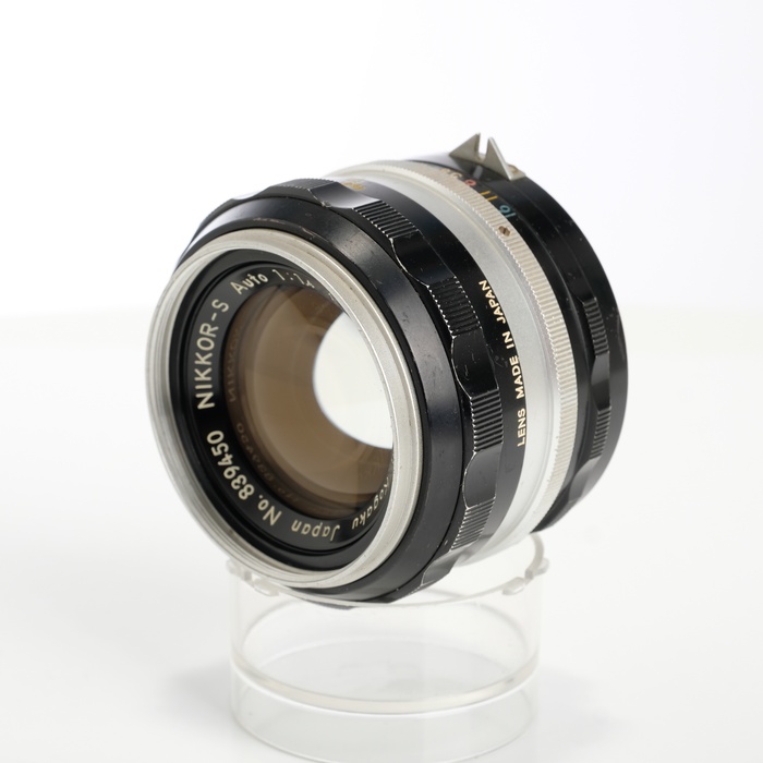 �y���Áz(�j�R��) Nikon NIKKOR-S Auto 50/1.4