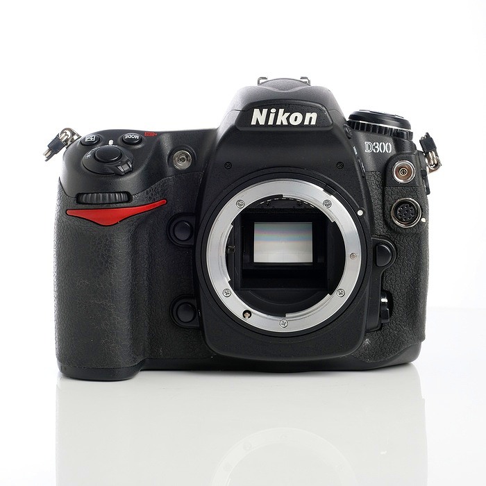 【中古】(ニコン) Nikon D300 ボデイ