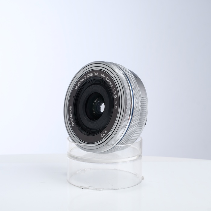 【中古】(オリンパス) OLYMPUS M.ZUIKO DIGITAL ED14-42/3.5-5.6 EZ シルバー