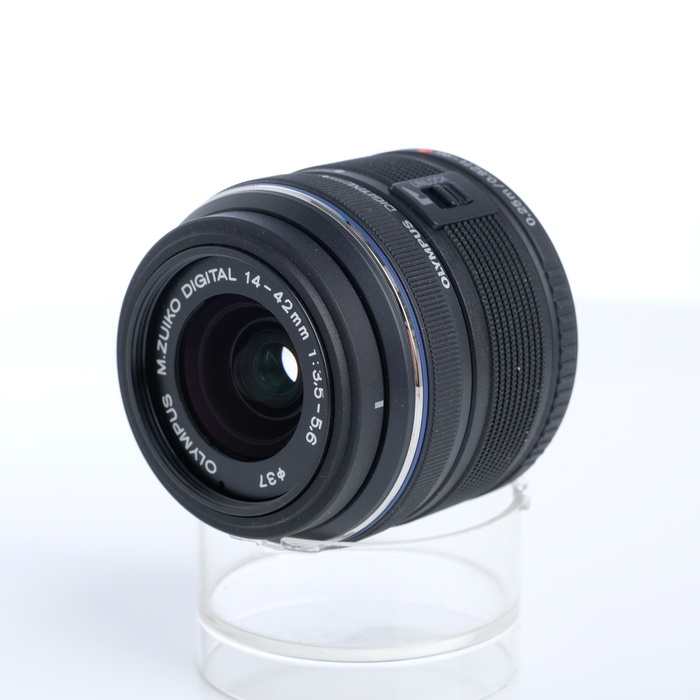 【中古】(オリンパス) OLYMPUS M.ZUIKO DIGITAL 14-42/F3.5-5.6II R BK