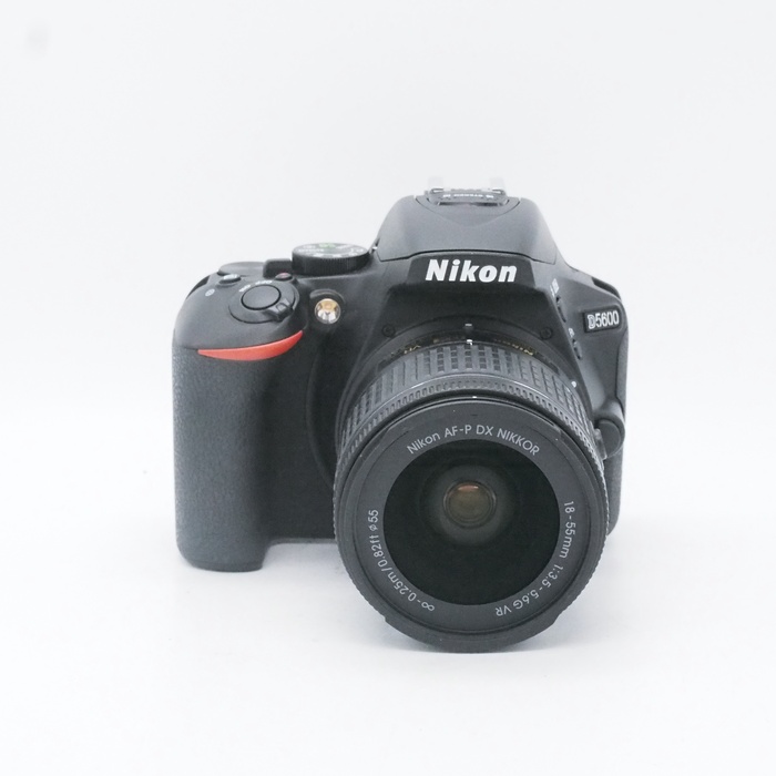 �y���Áz(�j�R��) Nikon D5600 18-55VR �����Y�L�c�g