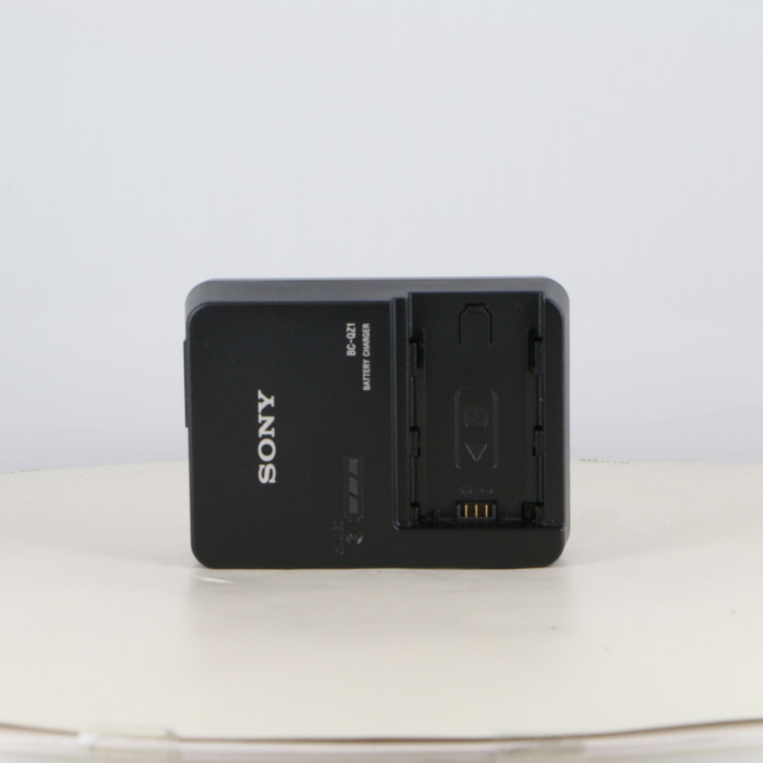 【中古】(ソニー) SONY BC-QZ1 バツテリーチヤージヤー